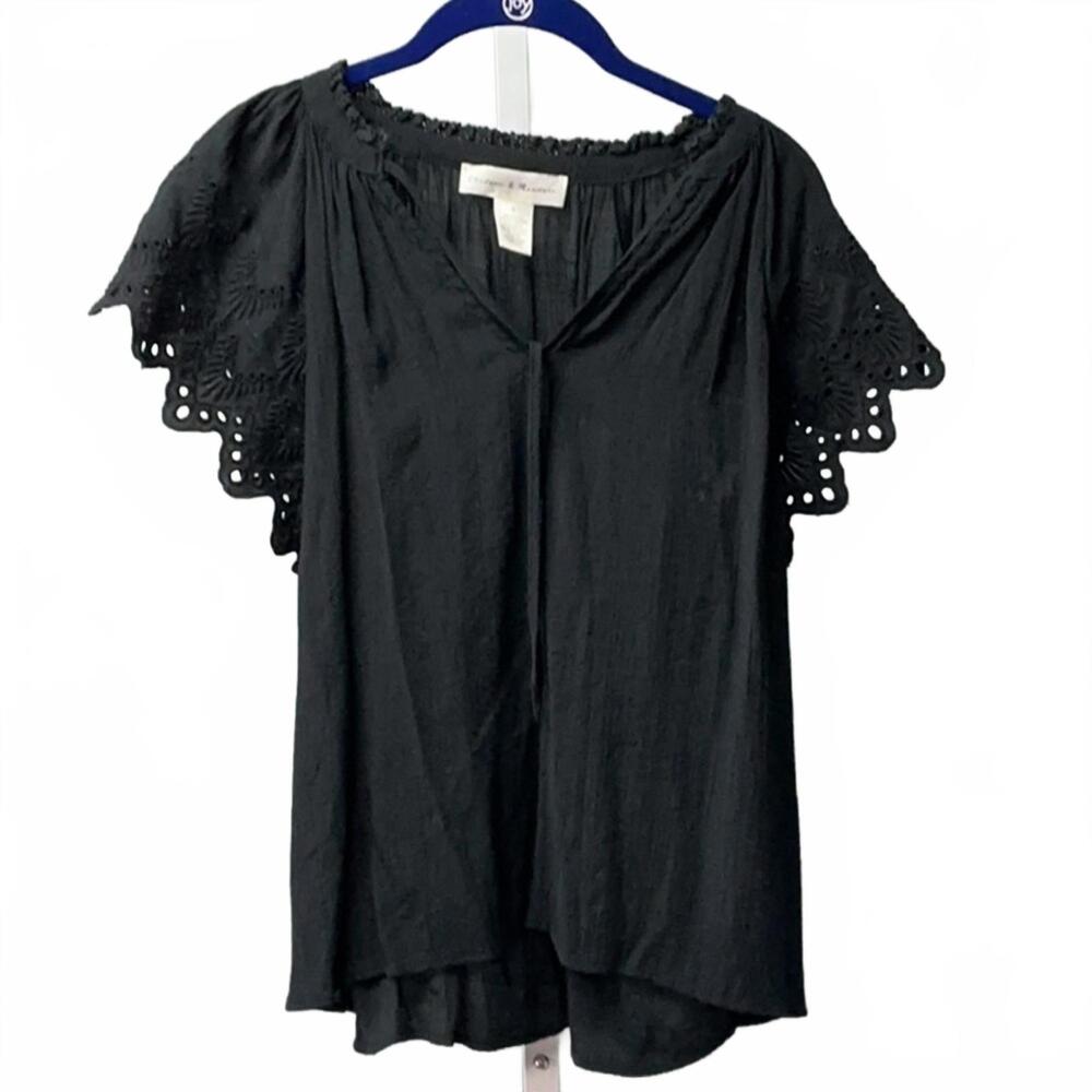Chelsea & Theodore Black Top with Embroidered Sleeves Small
